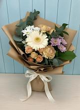 Букет цветов из:  Герберы и Хризантемы в Алексеевка Алексеевский район