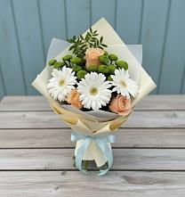 Букет цветов из:  Герберы, Розы и Хризантемы в Алексеевка Алексеевский район